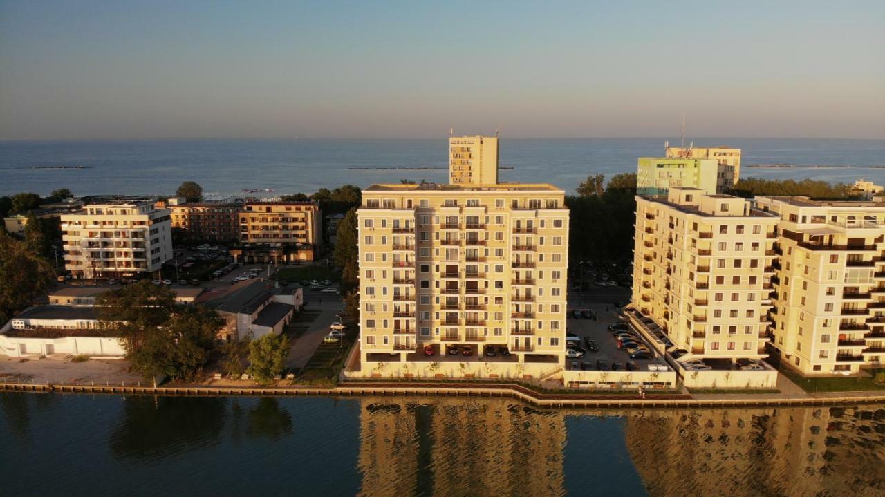 Evy Deluxe Apartment Mamaia Exterior foto